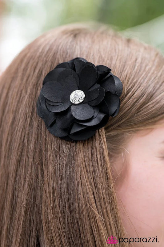 Paparazzi Hair Accessories ~ The Shirley Temple - Black