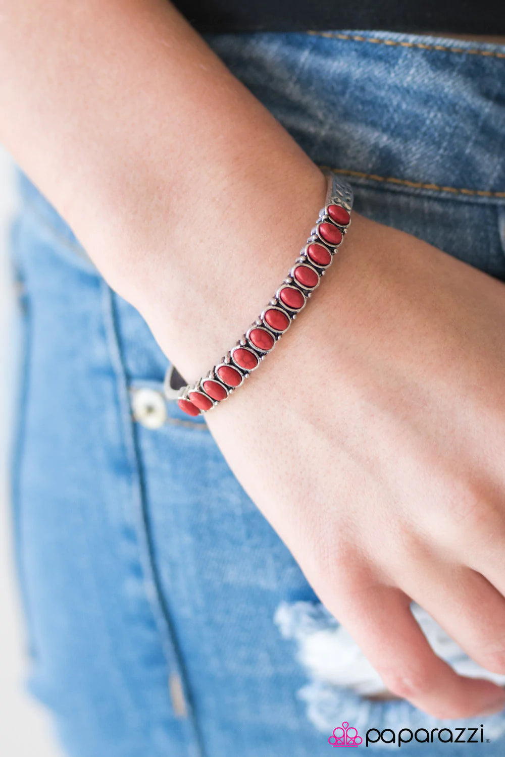 Pulsera Paparazzi ~ Arcoíris Mojave - Rojo