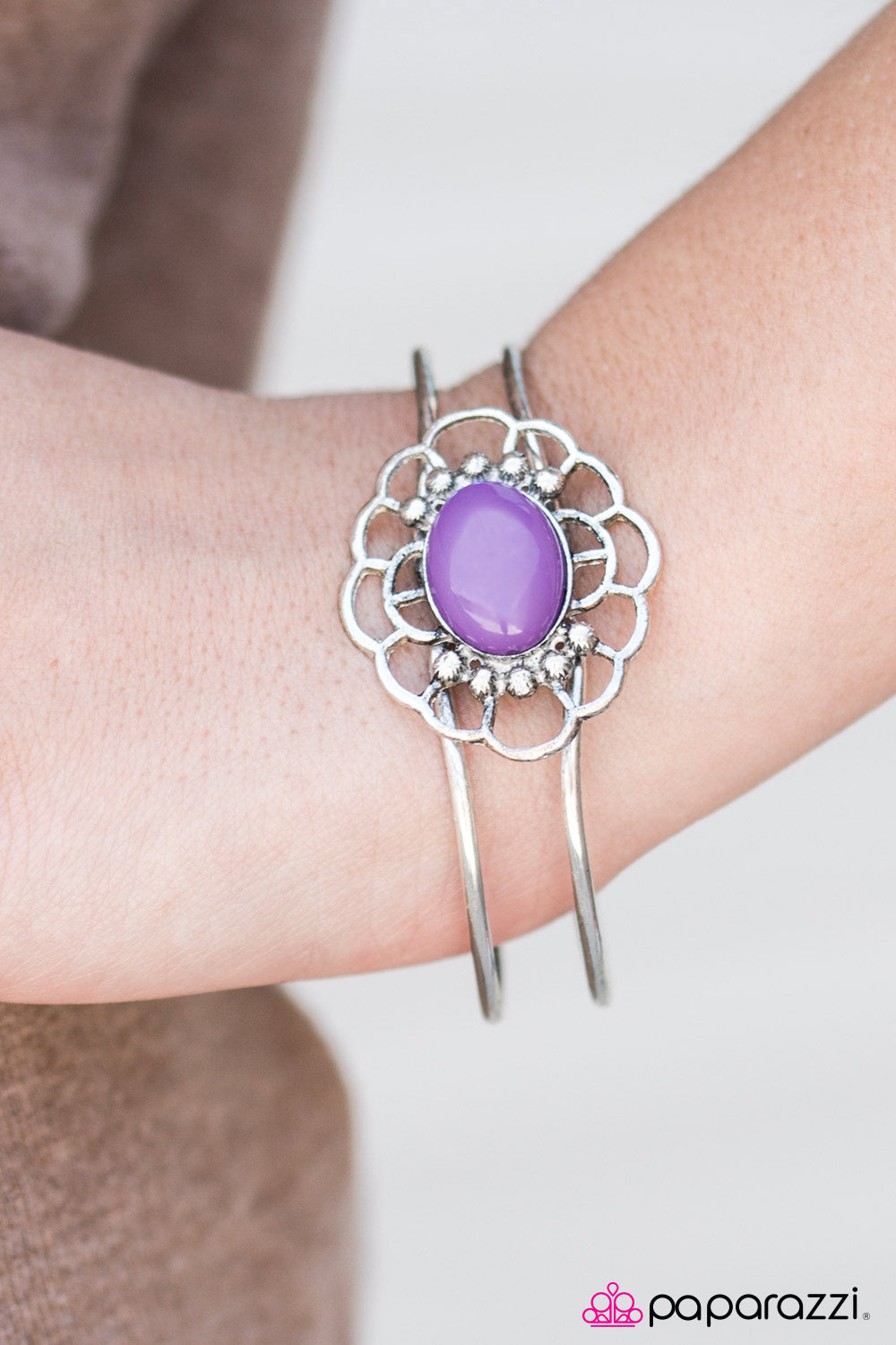 Paparazzi Bracelet ~ What A Summer - Purple