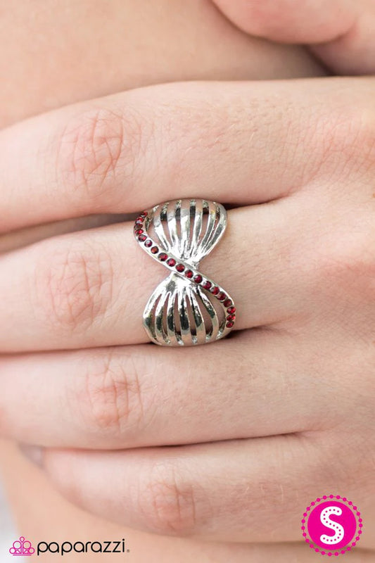 Paparazzi Ring ~ Pretty As A Bow - Red
