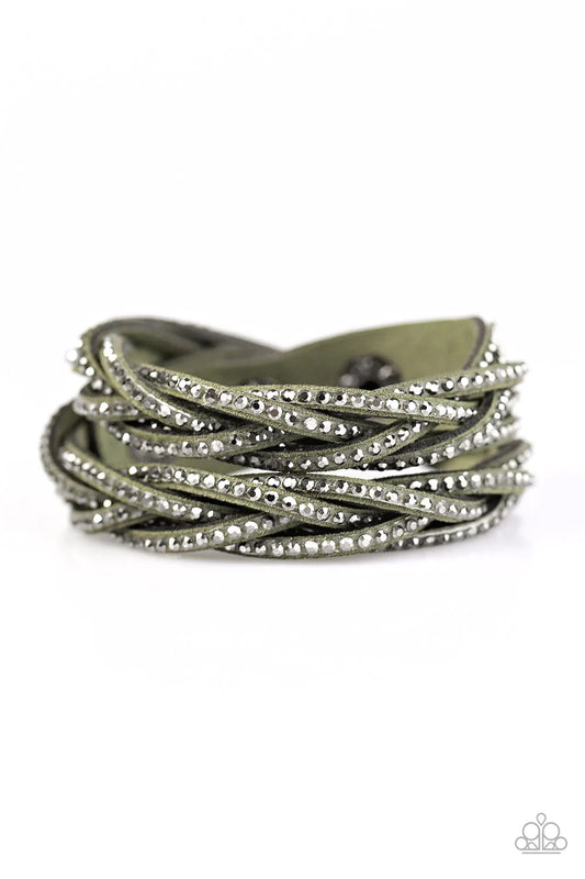 Pulsera Paparazzi ~ Musing Maverick - Verde