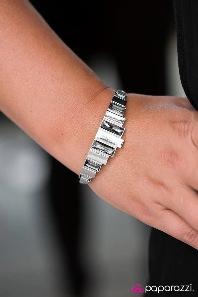 Paparazzi Bracelet ~ Modern Metro - Silver