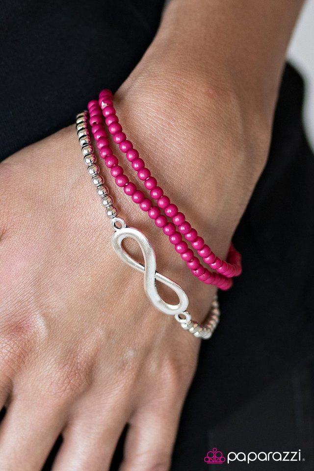 Paparazzi Bracelet ~ Everlasting Love - Pink