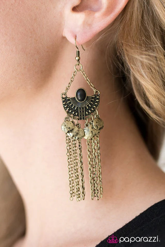 Paparazzi Earring ~ Songs Of The Sahara - Brass