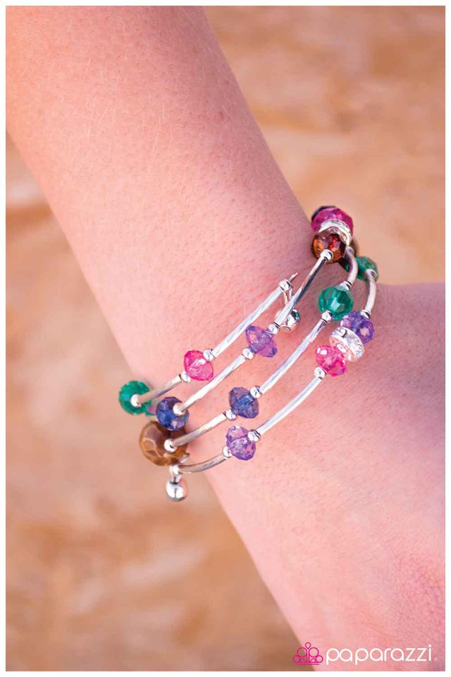 Pulsera Paparazzi ~ Una sospecha sinuosa - Multi