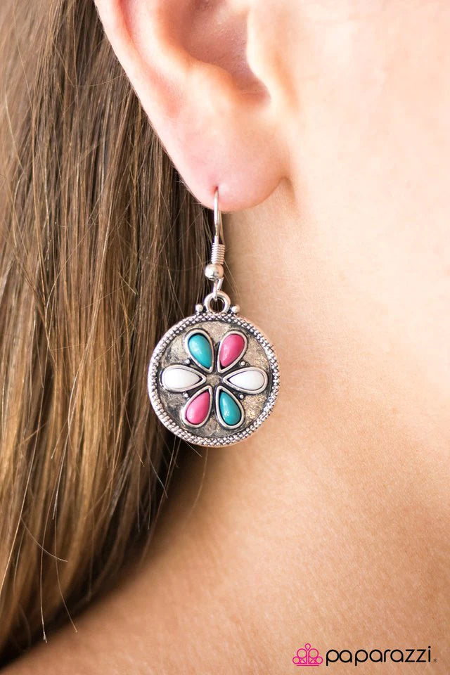 Paparazzi Earring ~ Bet Your Bottom SAND-Dollar - Multi