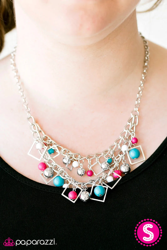 Collar Paparazzi ~ Finalmente FRAME-ous - Multi