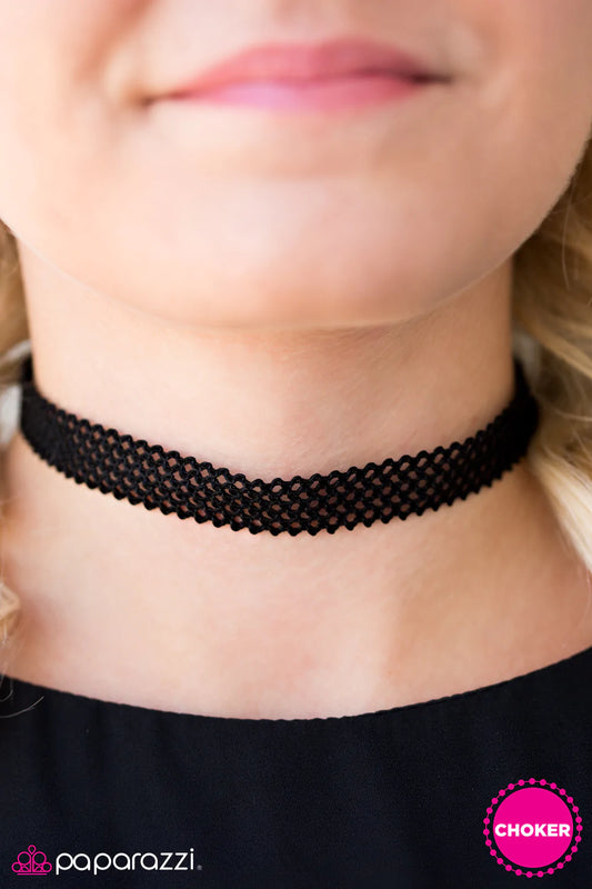 Collar Paparazzi ~ Expande eso - Negro