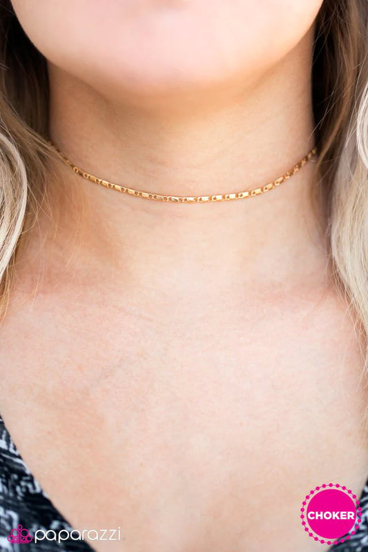 Collar Paparazzi ~ The American GLEAM - Oro
