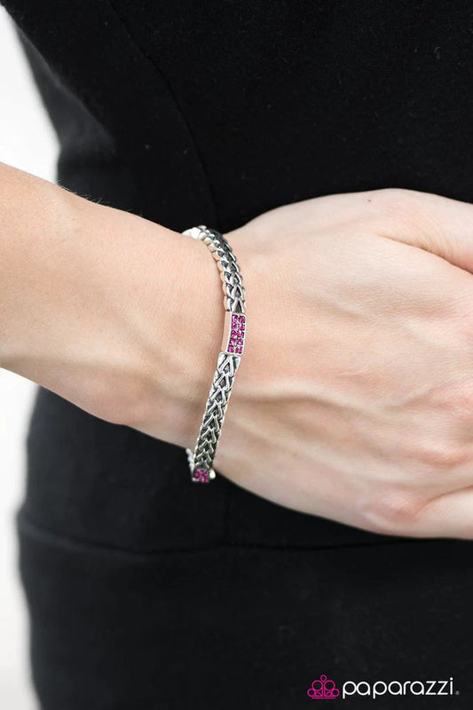 Paparazzi Bracelet ~ Modernly Moto - Pink