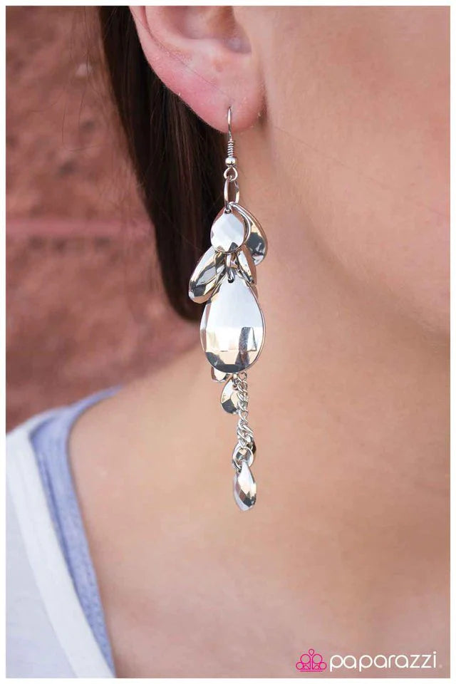 Paparazzi Earring ~ Dancing in the Rain - Silver