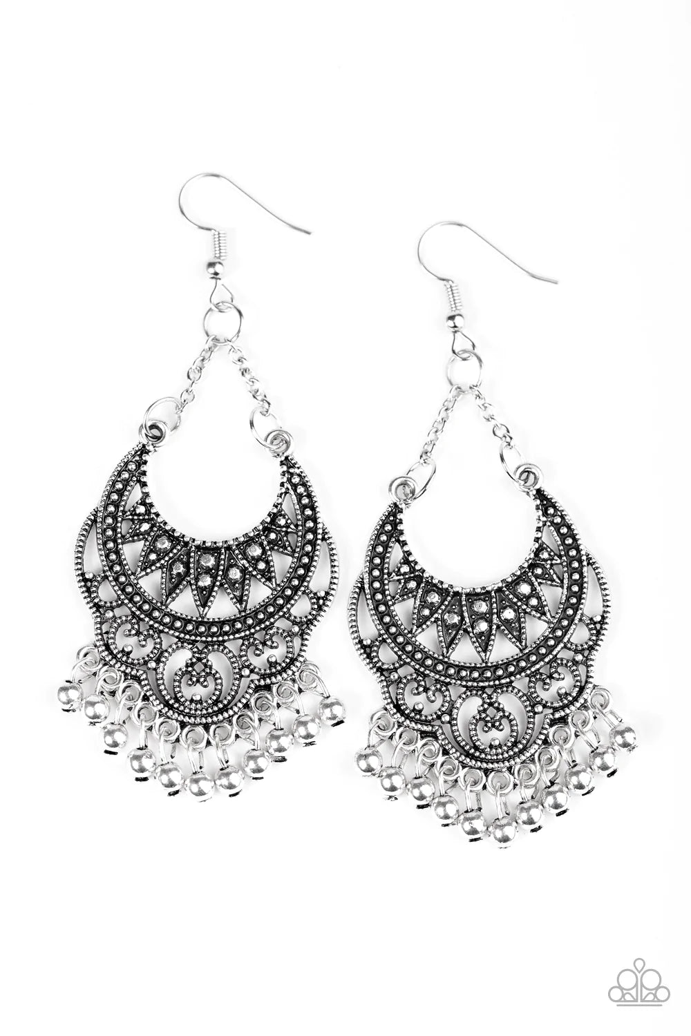 Paparazzi Earring ~ Beauty Is SPAIN - Silver