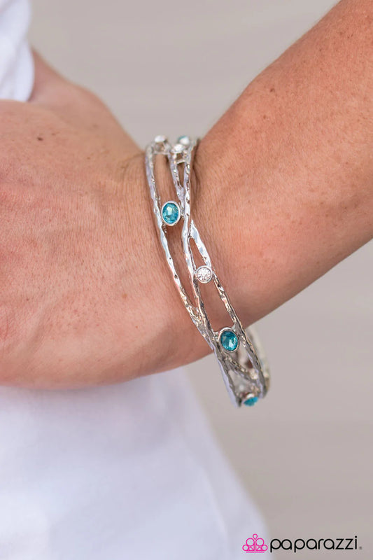 Paparazzi Bracelet ~ Glitter Fever - Blue