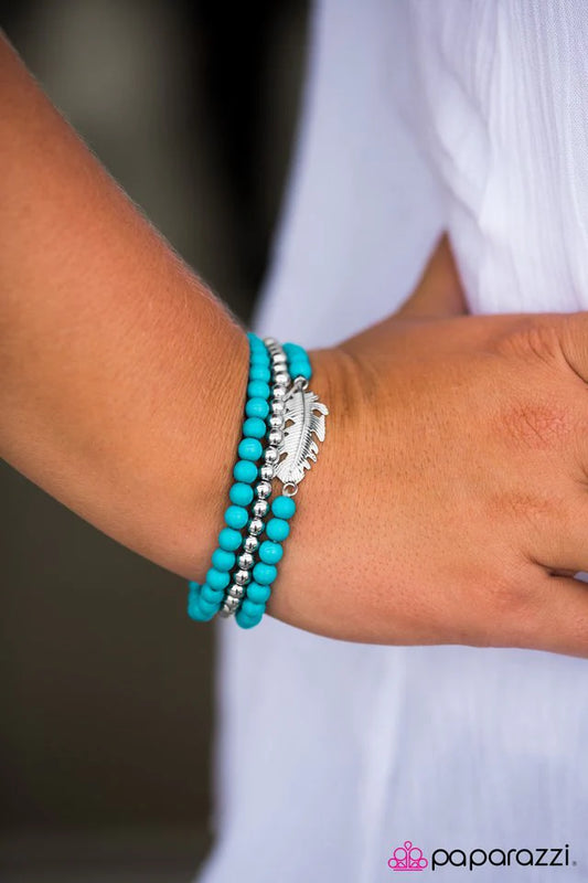 Paparazzi Bracelet ~ Round The FLOCK - Blue