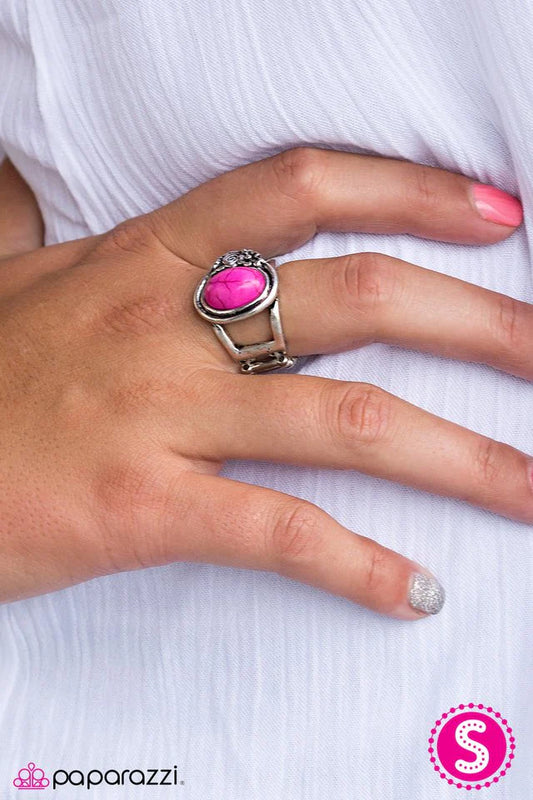 Paparazzi Ring ~ All For The WEST - Pink