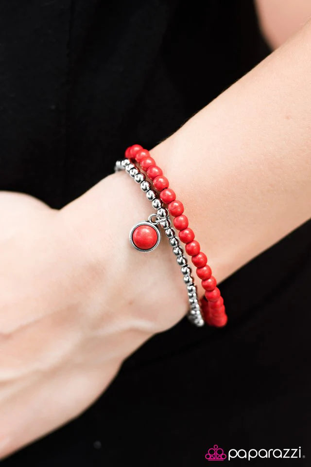 Pulsera Paparazzi ~ Dunas del desierto - Rojo