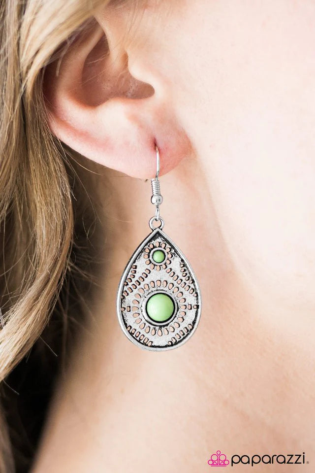 Pendiente Paparazzi ~ Montaña Mágica - Verde