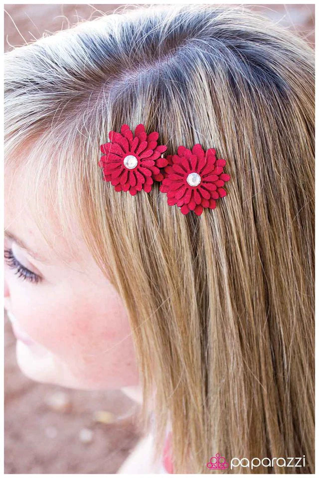 Accesorios para el cabello de los paparazzi ~ This Little Piggy - Rojo