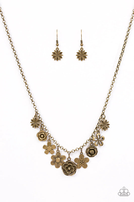 Paparazzi Necklace ~ Head Over ROSES - Brass