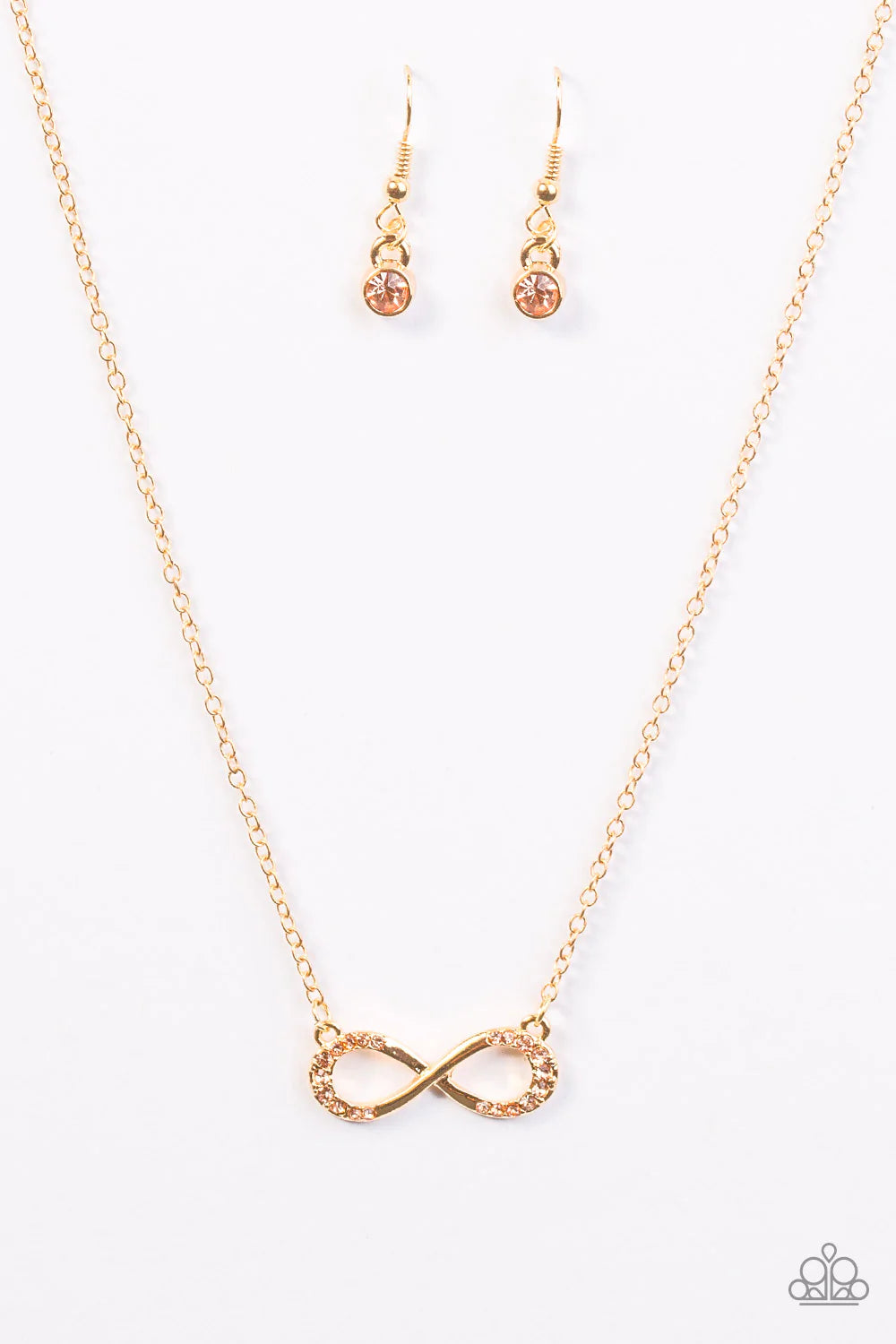 Collar Paparazzi ~ Forever Glamorous - Oro