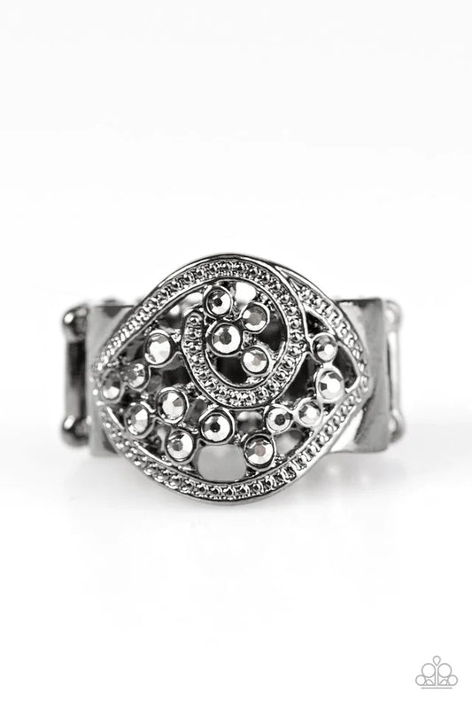 Paparazzi Ring ~ Tsunami Shine - Black