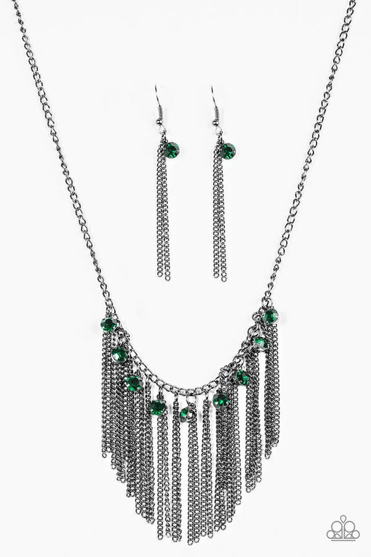 Paparazzi Necklace ~ In For The Long RUNWAY - Green