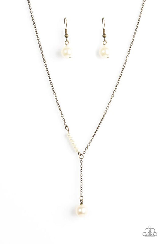 Paparazzi Necklace ~ Modernly Metro - Brass