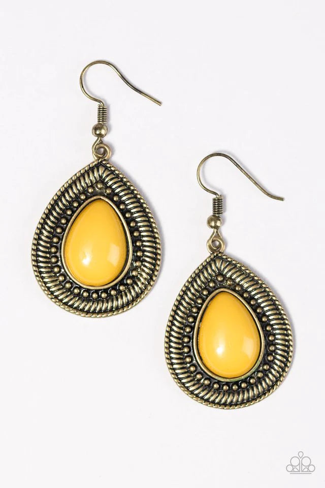 Paparazzi Earring ~ Lost In The Jungle - Yellow