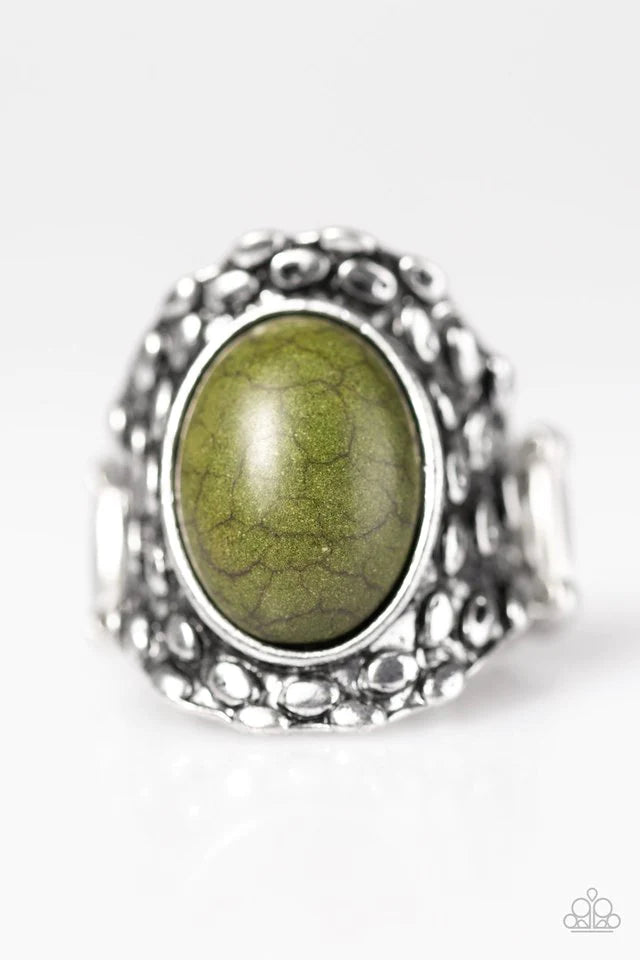 Anillo Paparazzi ~ Jungle Glam - Verde