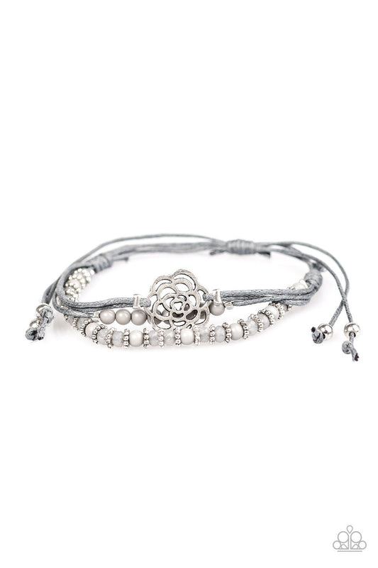 Pulsera Paparazzi ~ GROW All Out - Plata