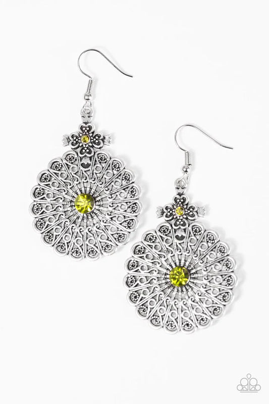 Paparazzi Earring ~ That WHEEL Do - Green