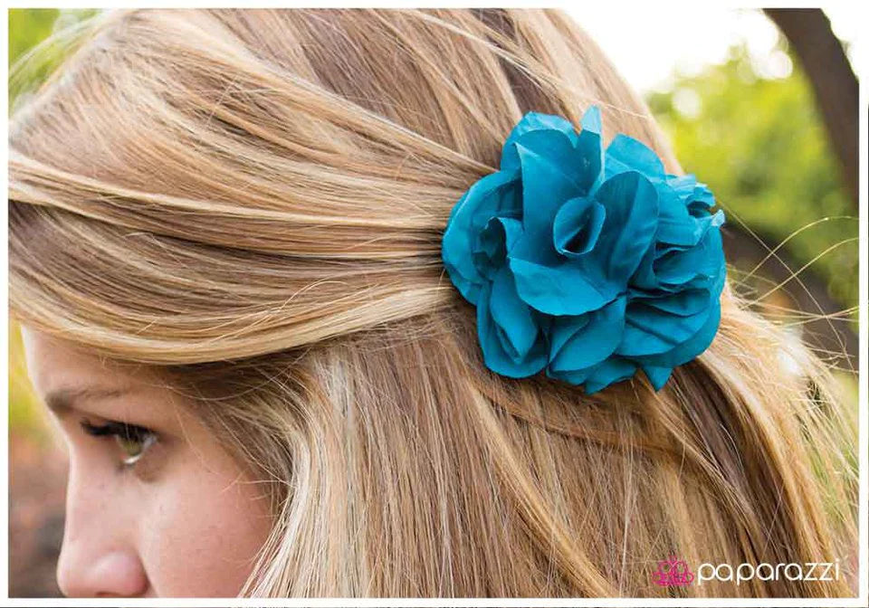 Accesorios para el cabello de Paparazzi ~ Teen Queen - Azul