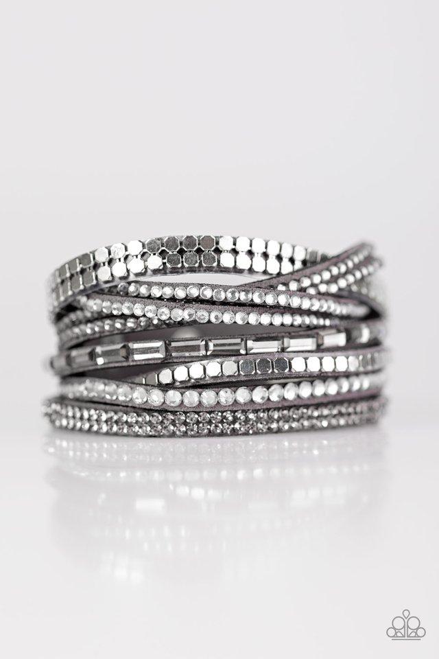 Pulsera Paparazzi ~ Vine a matar - Plata