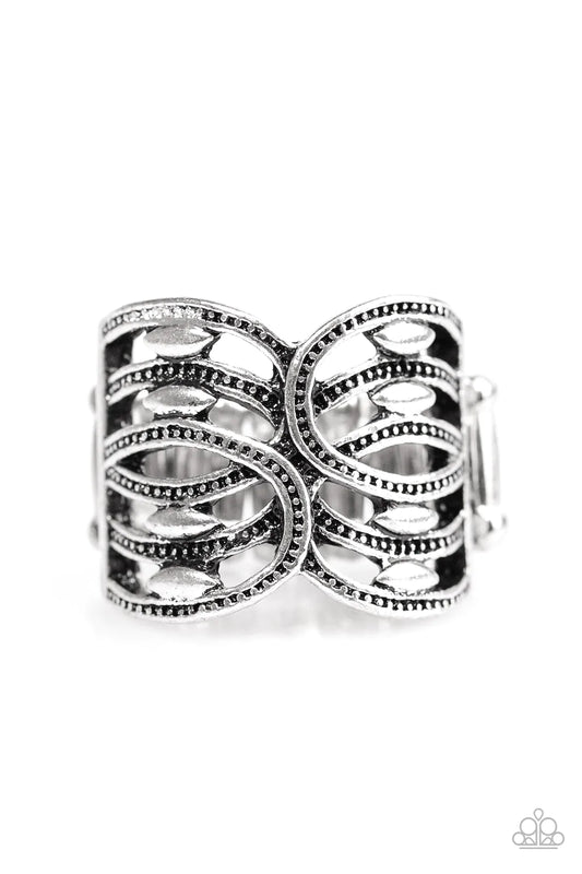 Paparazzi Ring ~ The Glory DAZE - Silver