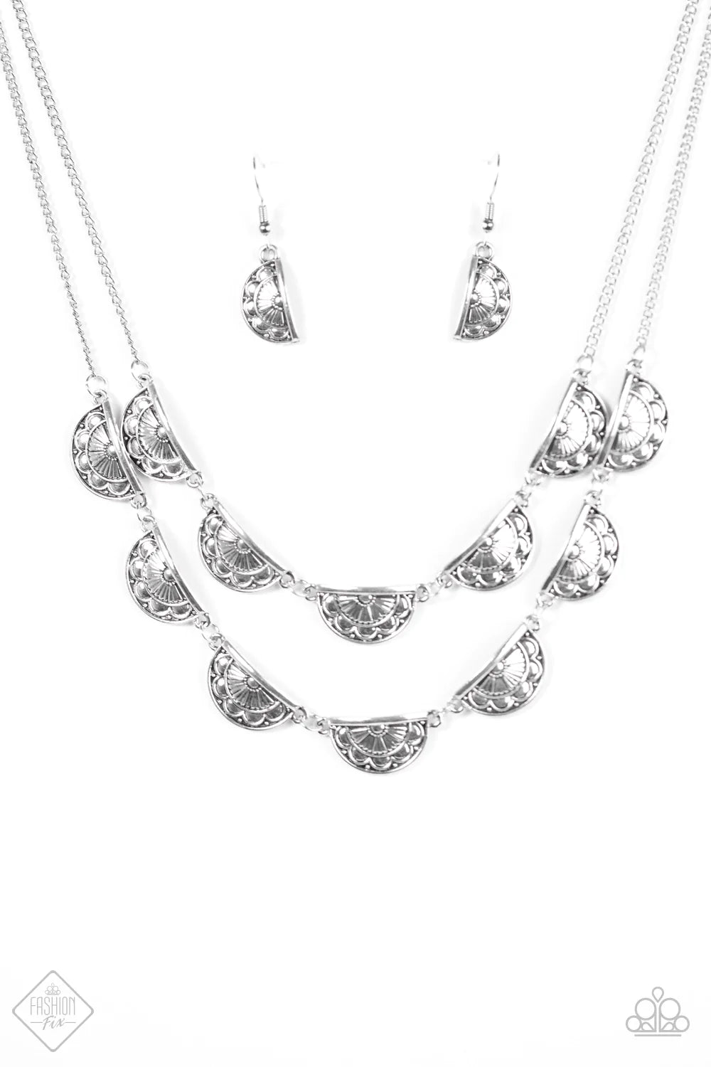 Collar Paparazzi ~ Harvest Harmony - Plata