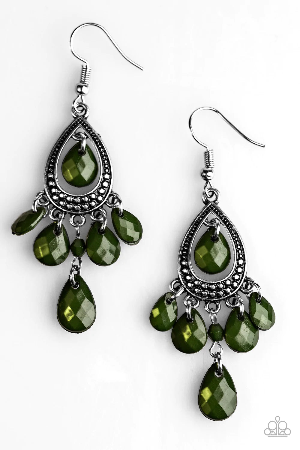 Paparazzi Earring ~ Enjoy The Wild Things - Green