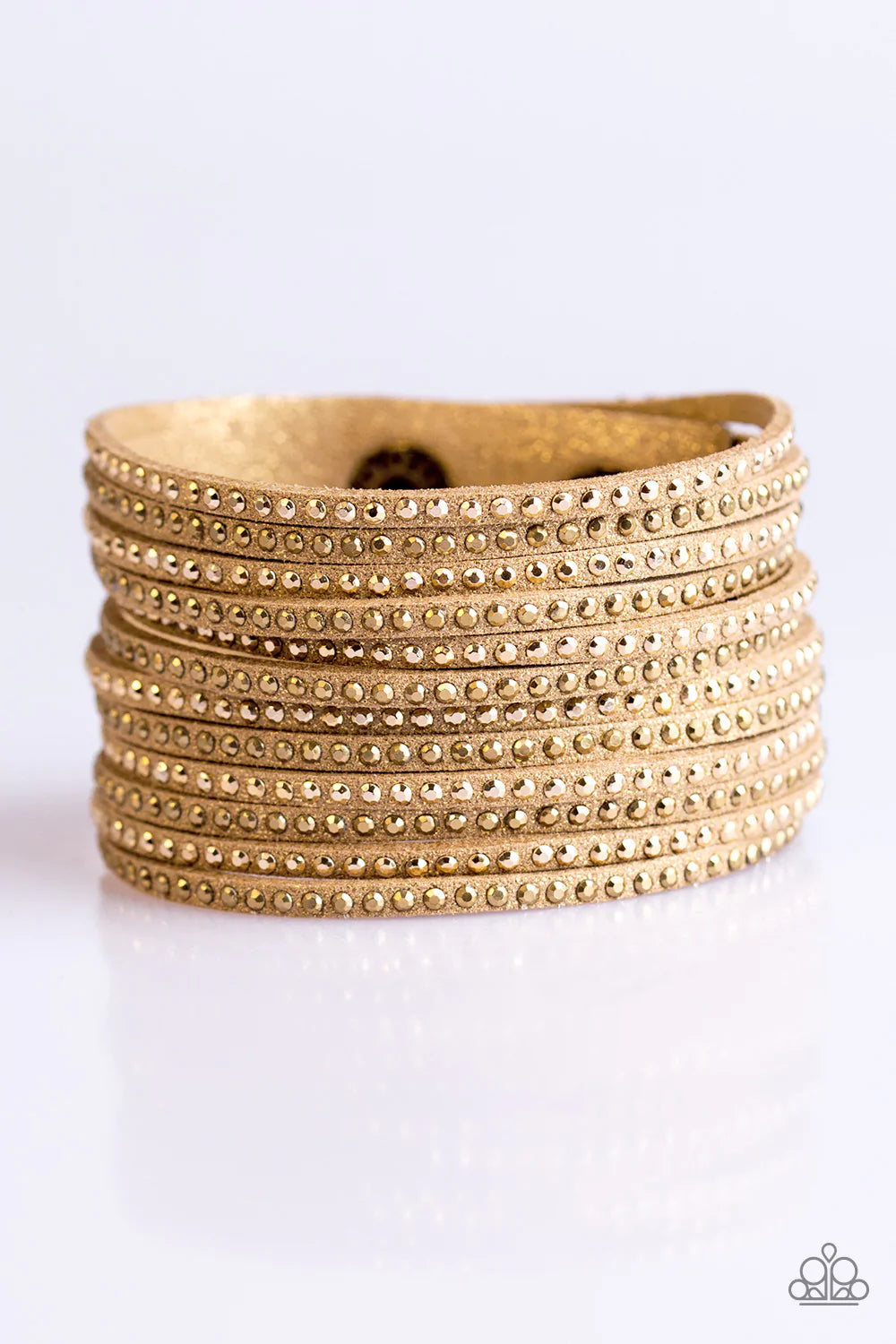 Paparazzi Bracelet ~ Brave It Out - Brass