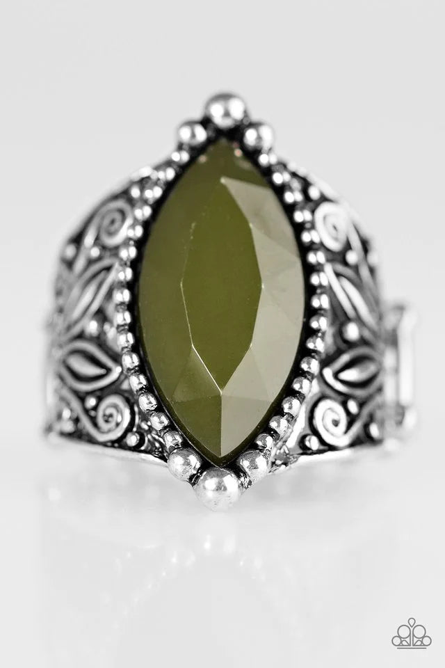 Paparazzi Ring ~ Amazon Adventure - Green