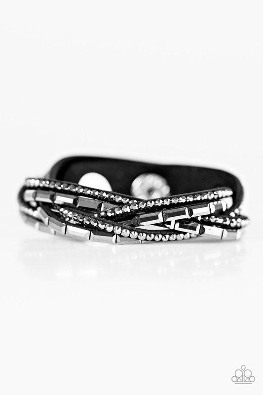 Pulsera Paparazzi ~ Too Cool For School - Negro