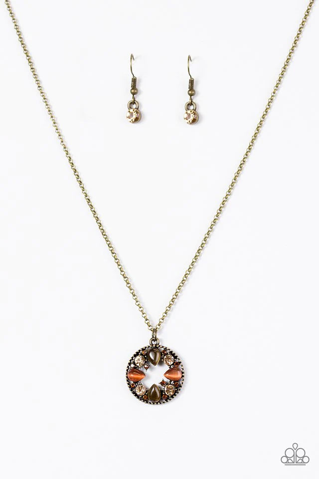 Paparazzi Necklace ~ Eyes On The Prize - Brass