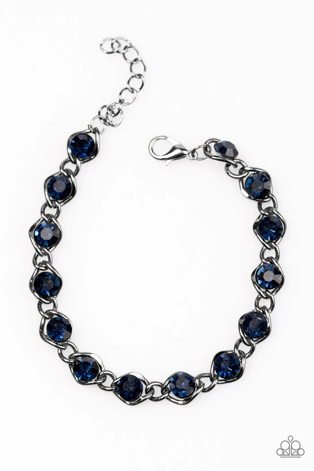 Pulsera Paparazzi ~ Last GLAM Standing - Azul