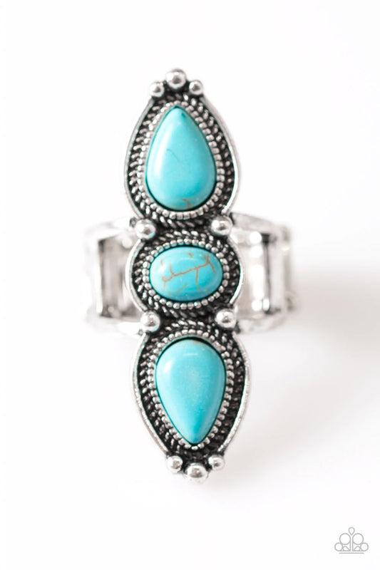 Paparazzi Ring ~ Calling All Chiefs - Blue