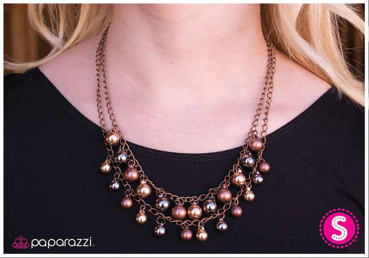 Collar Paparazzi ~ Mascarada Metálica - Cobre