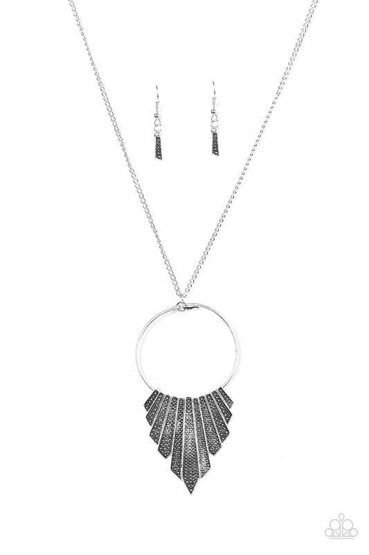 Paparazzi Necklace ~ Going Gladiator - Silver