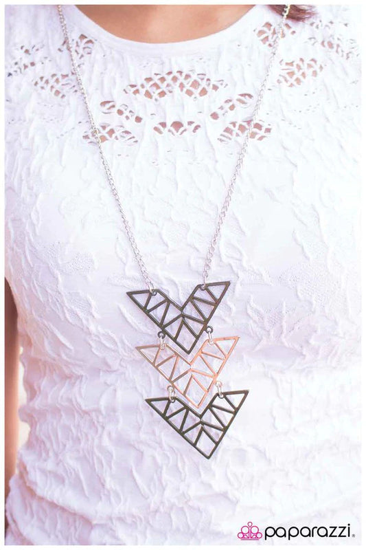 Collar de paparazzi: todas las señales apuntan a que sí - Verde