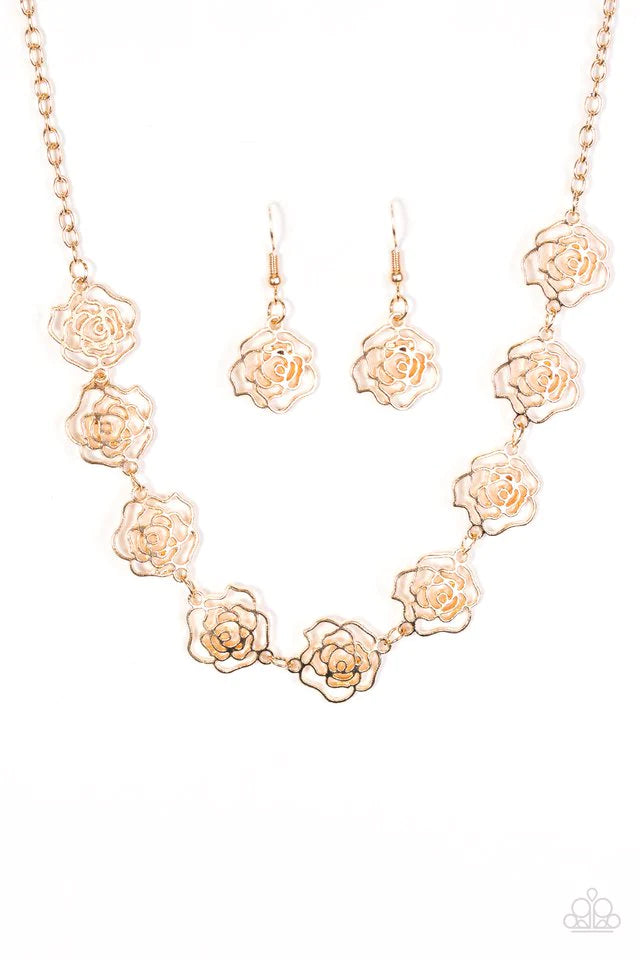 Collar Paparazzi ~ Fleur de Flirt - Oro