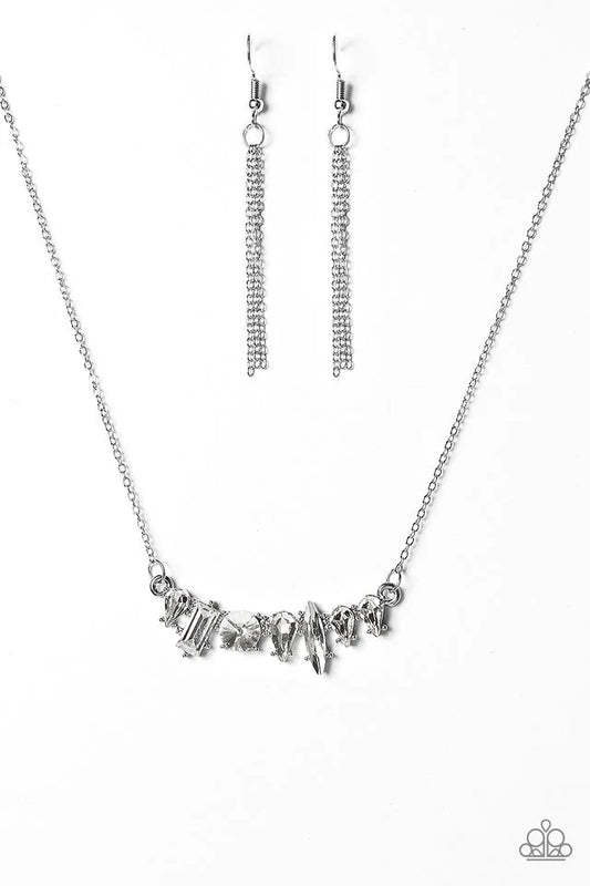 Paparazzi Necklace ~ Living The Luxe Life - White