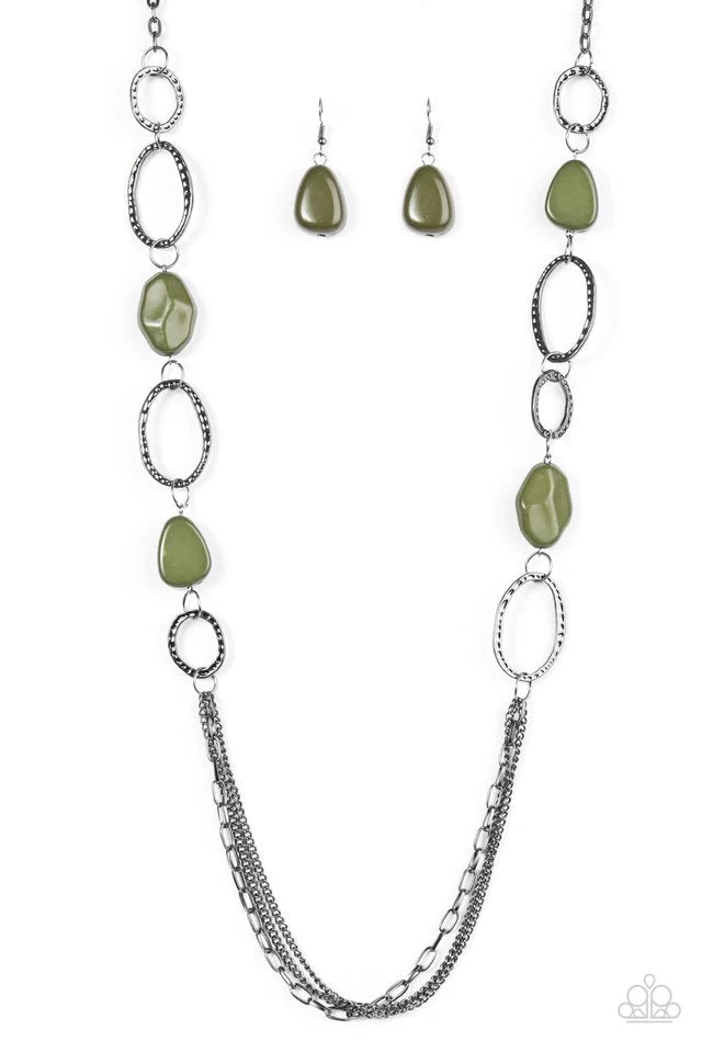 Paparazzi Necklace ~ Industry Shine - Green