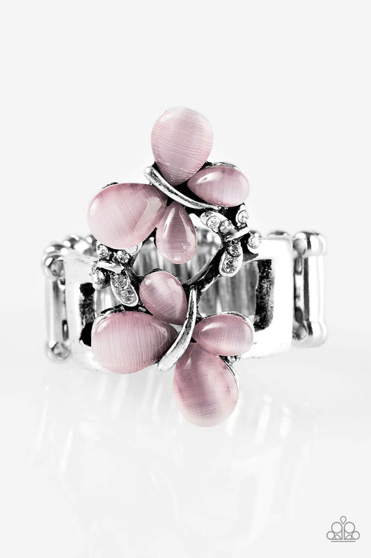 Paparazzi Ring ~ Butterfly Bungalow - Pink