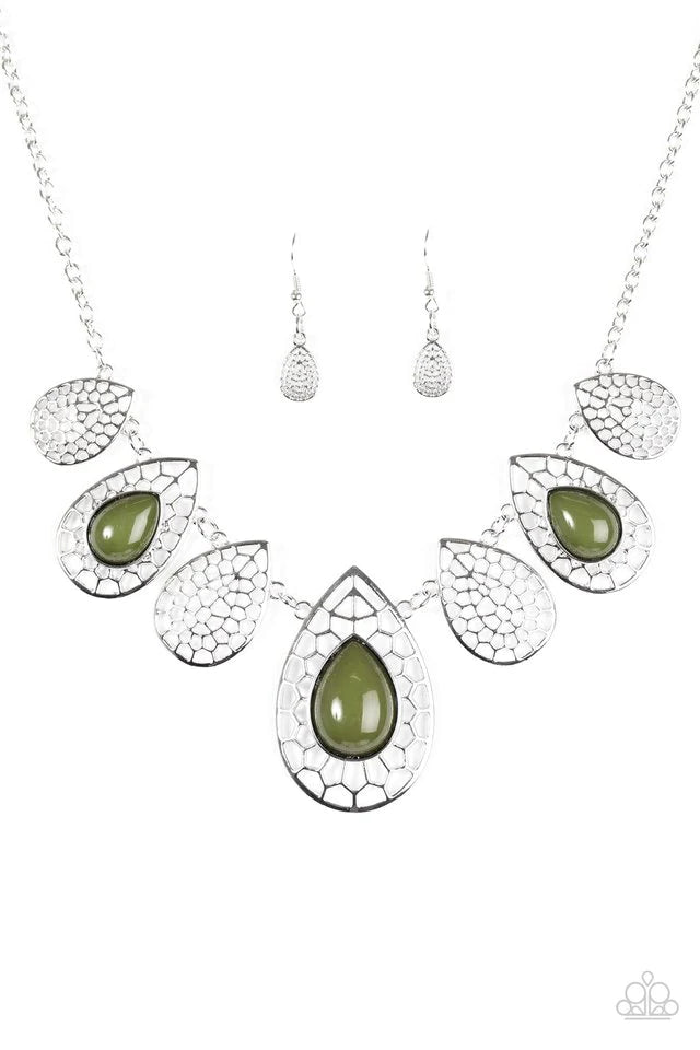 Paparazzi Necklace ~ Jungle Jane - Green
